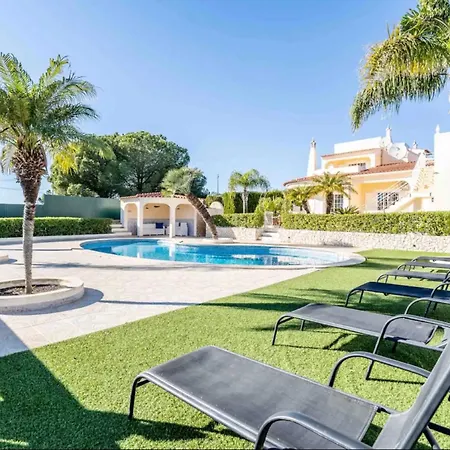 וילה Paraiso